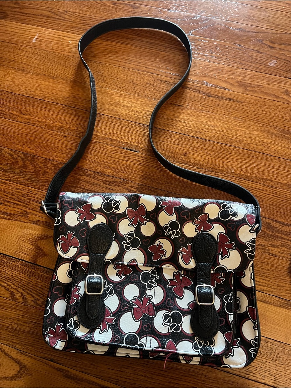 Women’s Disney parks Minnie and bows Crossbody Bag